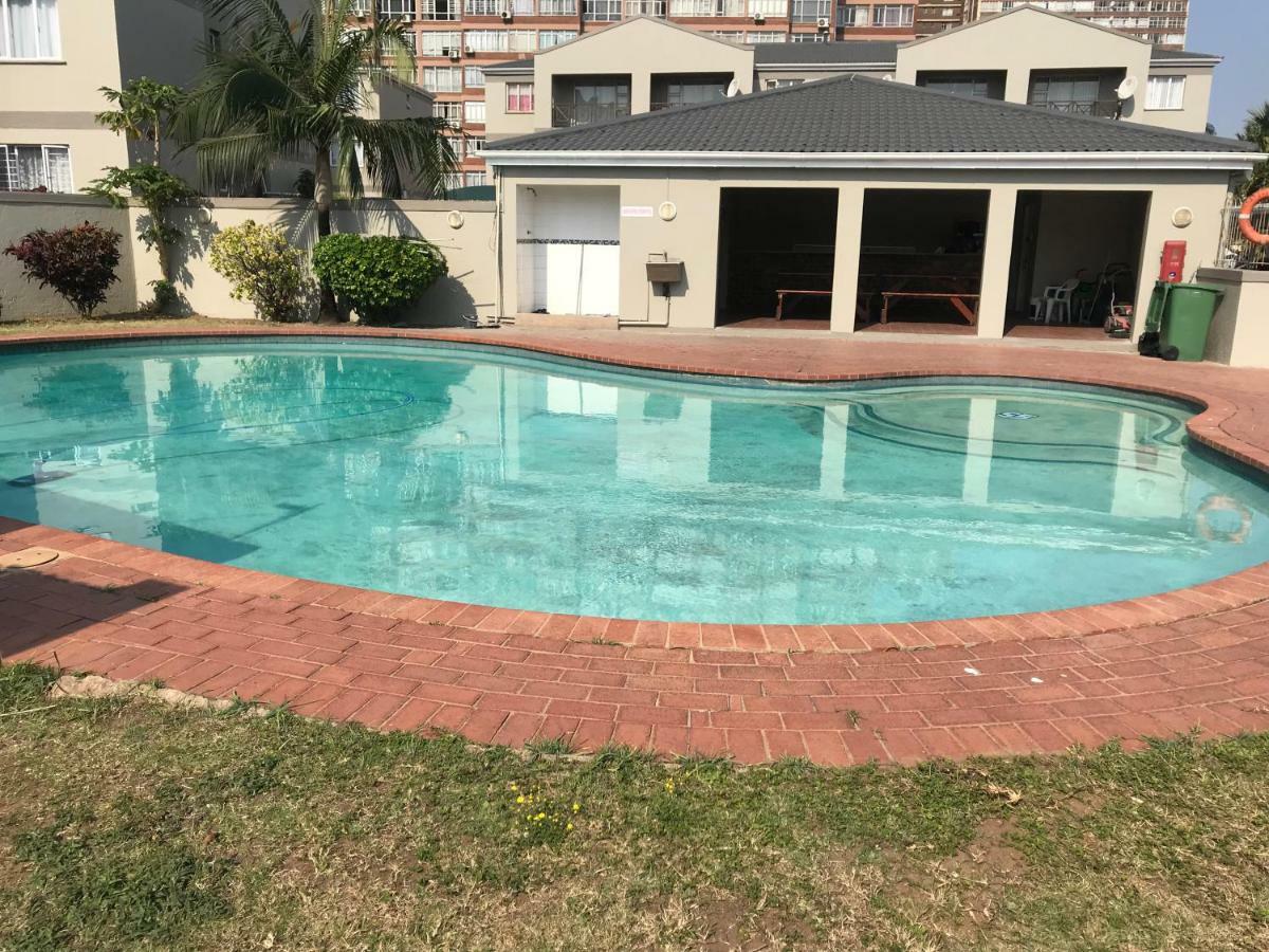 Durban Beach Getaway - Summersands, Inverter For Load Shedding, Free Wifi & Free Parking מראה חיצוני תמונה